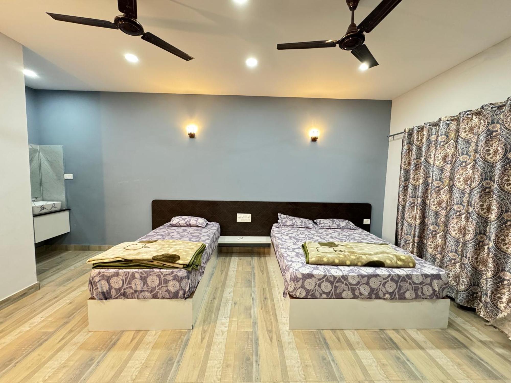 The Glasswater By The Backwater Homestay Kalyānpur 外观 照片
