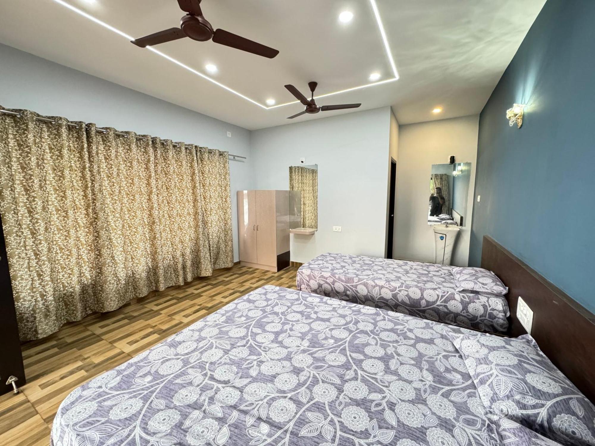The Glasswater By The Backwater Homestay Kalyānpur 外观 照片