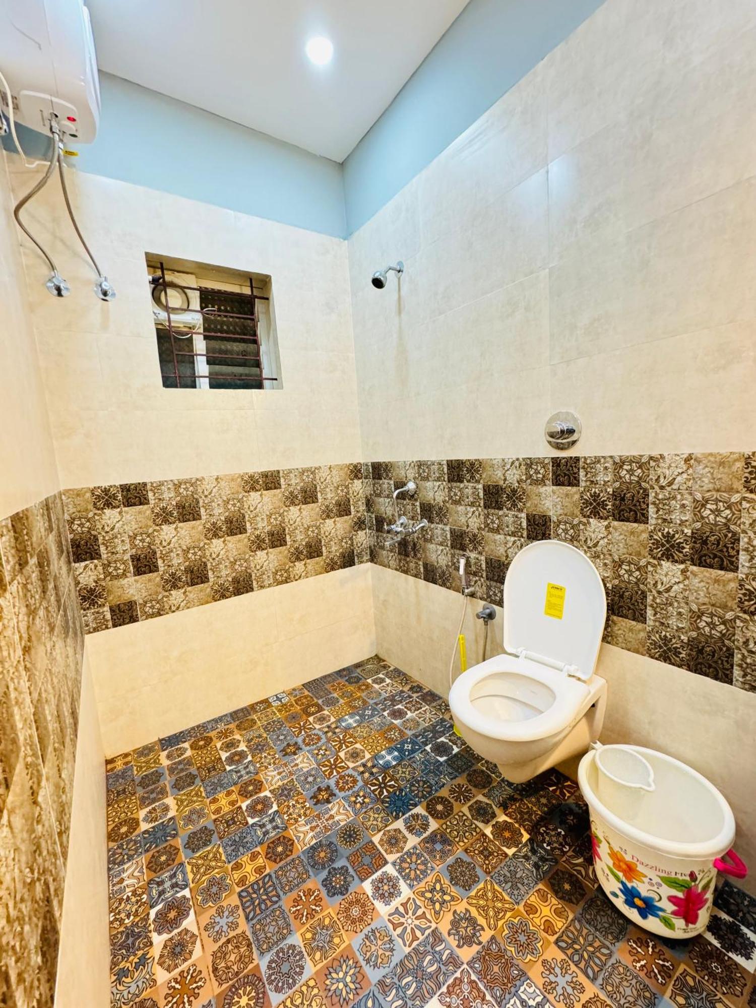 The Glasswater By The Backwater Homestay Kalyānpur 外观 照片